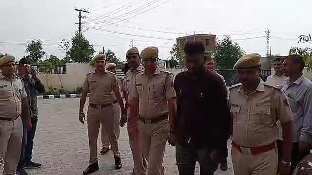 ओडिशा से कोटा के रास्ते तस्करी कर ले जाया जा रहा 2.5 करोड़ रुपए का गांजा पकड़ा