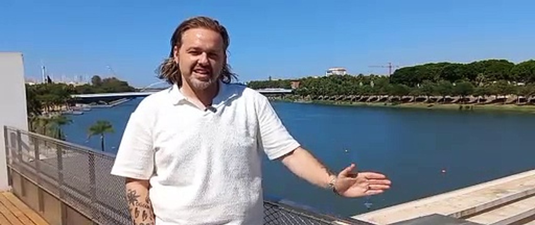 Luis de la Llave presenta en Sevilla ‘Dime’