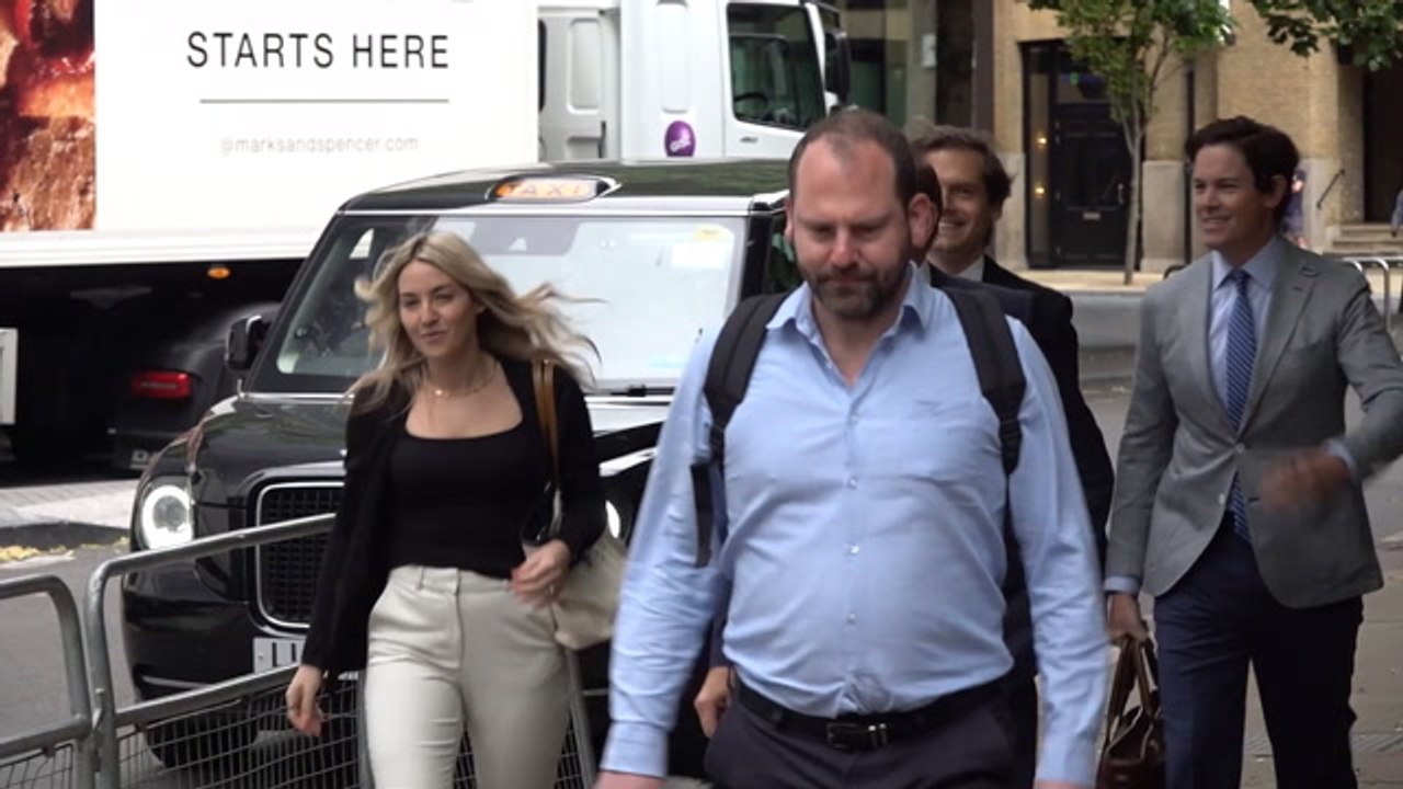 Kevin Spacey trial: Oscar-winning actor appeared ‘panicked’ after ‘groping man he met in pub’