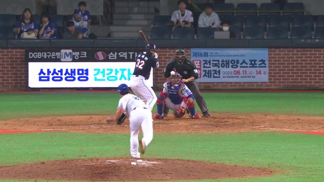 김재환, 10회 결승 투런포...두산 3연승 / YTN