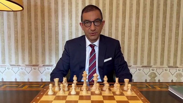 Regardez Jean Messiha qui annonce qu'il va fermer ce soir à minuit la cagnotte pour le policier : C'est une insurrection silencieuse du peuple français. Vous avez montré que vous étiez là.