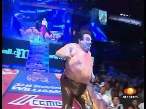 Máximo & Súper Porky vs Terrible & Texano for the hair | CMLL 2011-03-18
