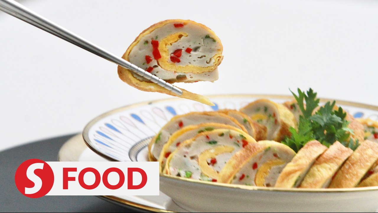 Retro Recipe: Fish paste omelette roll