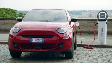 New Fiat 600e Small Crossover 2024