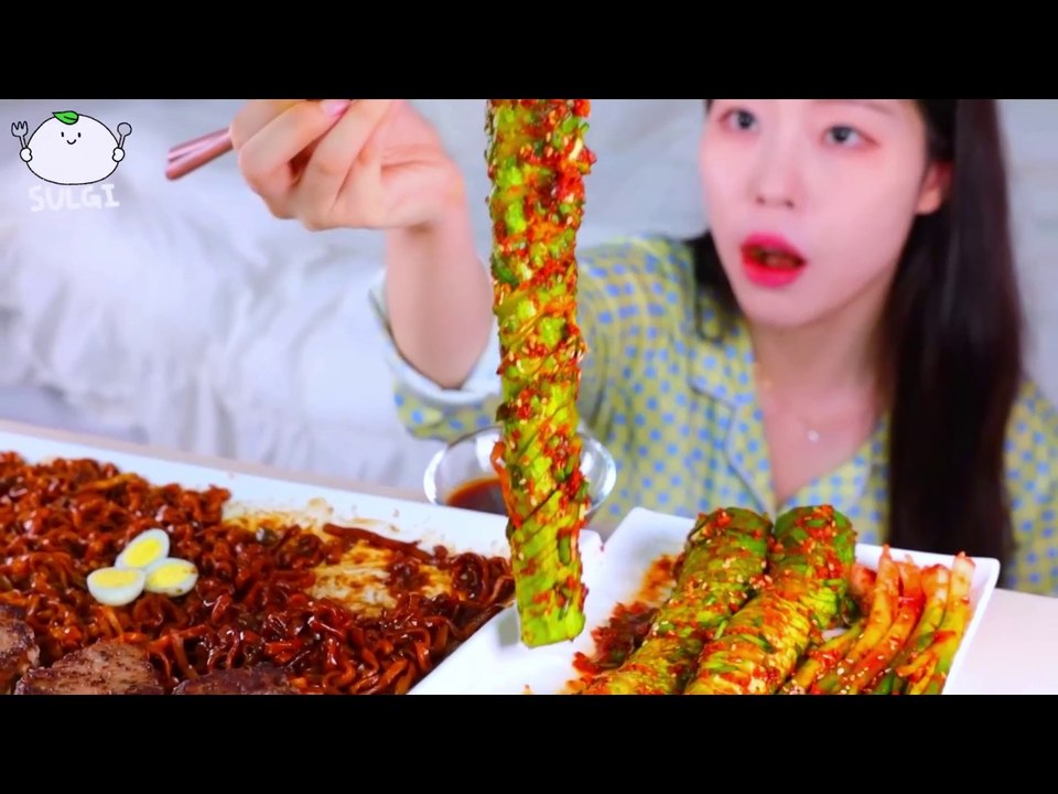 ASMR MUKBANG Black bean noodles, Veal Tenderloin Steak, Green onion kimchi, Steak.