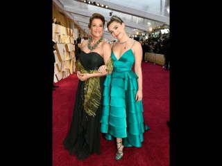 Deborah Mackin a fait la fête avec Snoop Dogg - Découvrez la mère de Florence Pugh