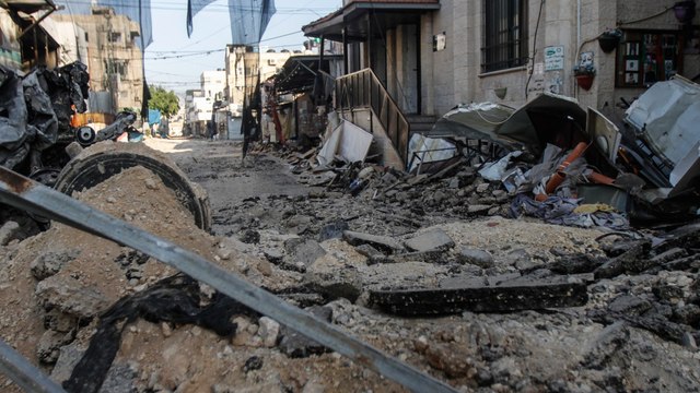 Las fuerzas israelíes se han retirado de la ciudad palestina de Yenín tras llevar a cabo una de sus mayores operaciones militares