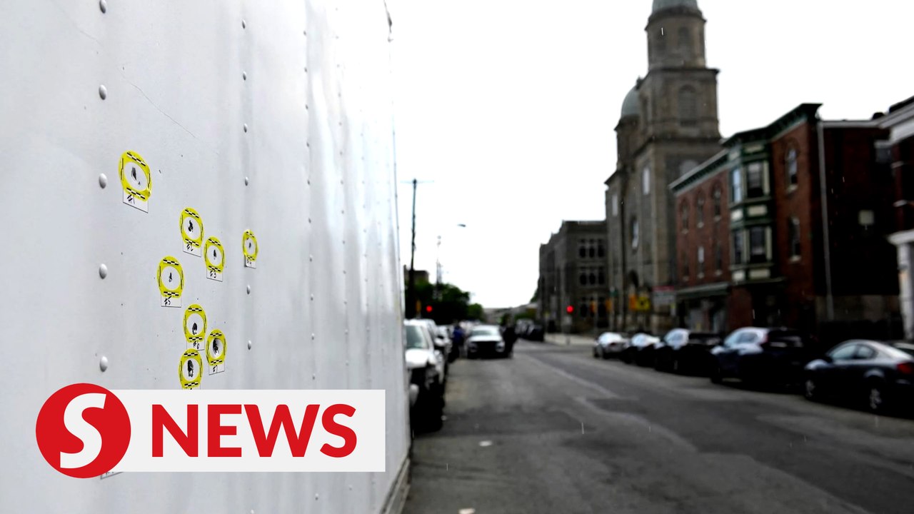 Biden calls for gun control after July 4 shootings