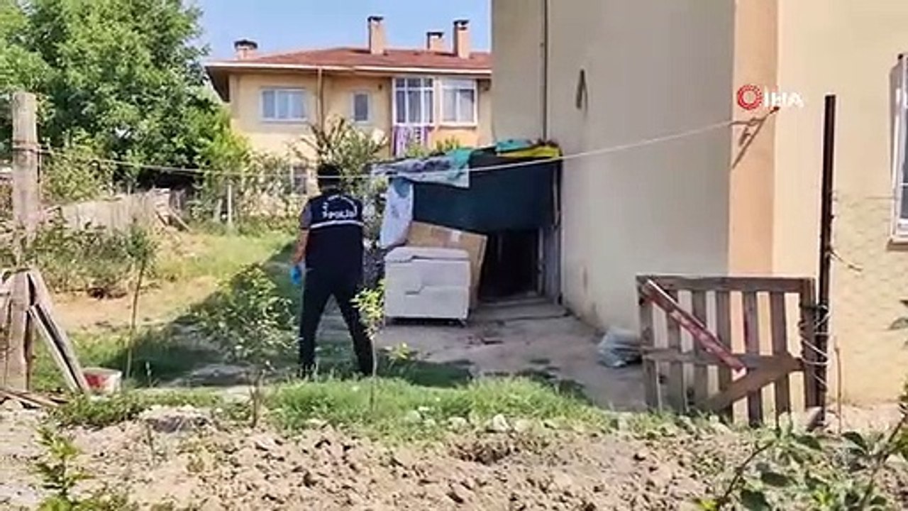 Il a retrouvé sa moto volée avec ses amis