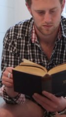 CAM - L'odeur et la couleur de vos selles, de précieux indices sur votre santé