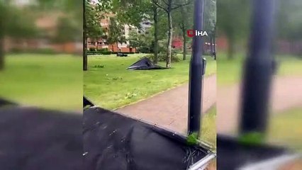 Hollanda'yı fırtına vurdu: 1 ölü