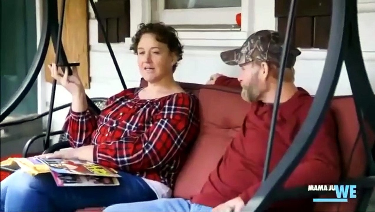 Mama June from Not to Hot S04E10 | Family Crisis Mama's Coming (June 5,6 2020)