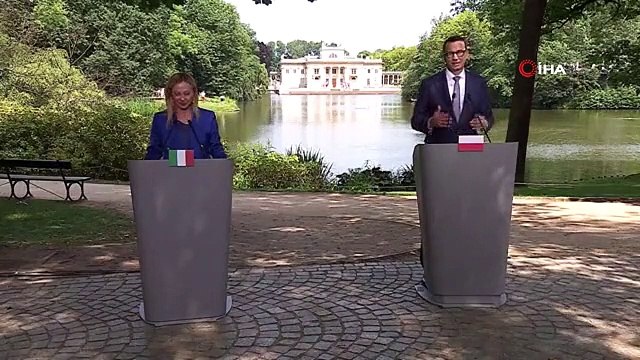 Polonya Başbakanı: İltica sorunları Afrika ve Asya'da çözülmeli