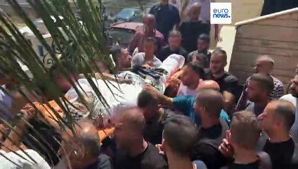 Israel deixa Jenin em ruínas e diz ter cumprido missão