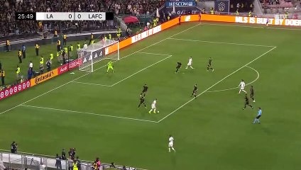 Nuk bën t’iu humbet ky supergol që u shënua në MLS nga Tyler Boyd