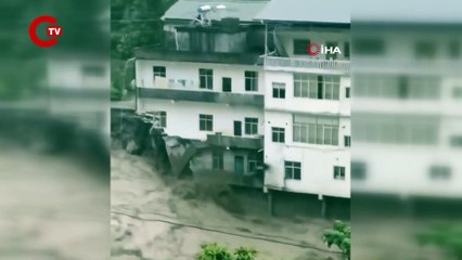 Çin’deki sel felaketinde 15 kişi öldü, 4 kişi kayboldu