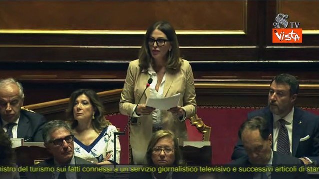 Santanch?: Sono qui a difendere l'onore mio e di mio figlio