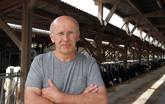 « Je composte le fumier de mes vaches laitières avec des déchets verts »