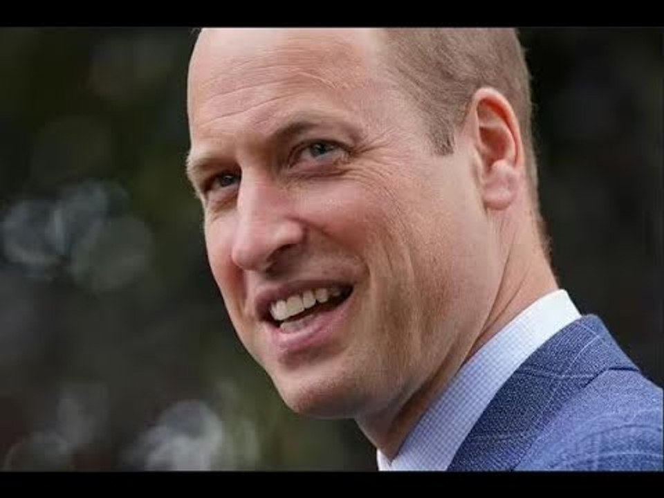 Il principe William fa impazzire i fan reali dopo che è riapparso l'esilarante "momento del bambino