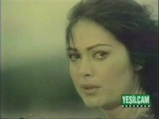 Selvi Boylum Al Yazmalım