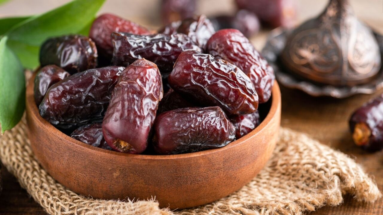 Why Dates Are on Everyone’s Go-to Snack List Right Now