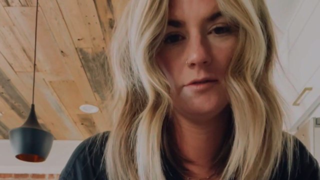 Woman feels depresso after spilling her entire espresso in the blink of an eye