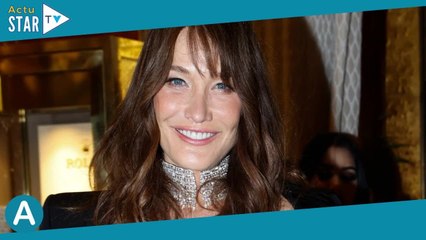 PHOTOS "L'union fait la force" : Carla Bruni et Valérie Trierweiler réunies, elles s'associent pour