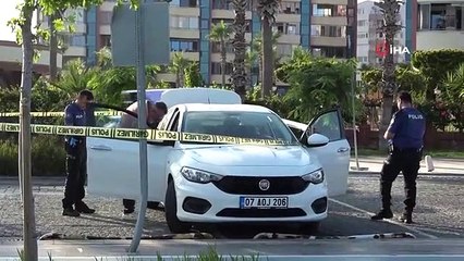 Park halindeki kiralık otomobilde cesedi bulundu