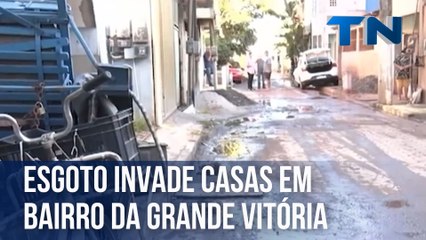 Esgoto invade casas em bairro da Grande Vitória