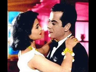 سهرت ياليل انادي عليك حفله لموسيقار الازمان فريد الاطرش بتقديم يوسف بك وهبي  بواسطه سوزان مصطفي