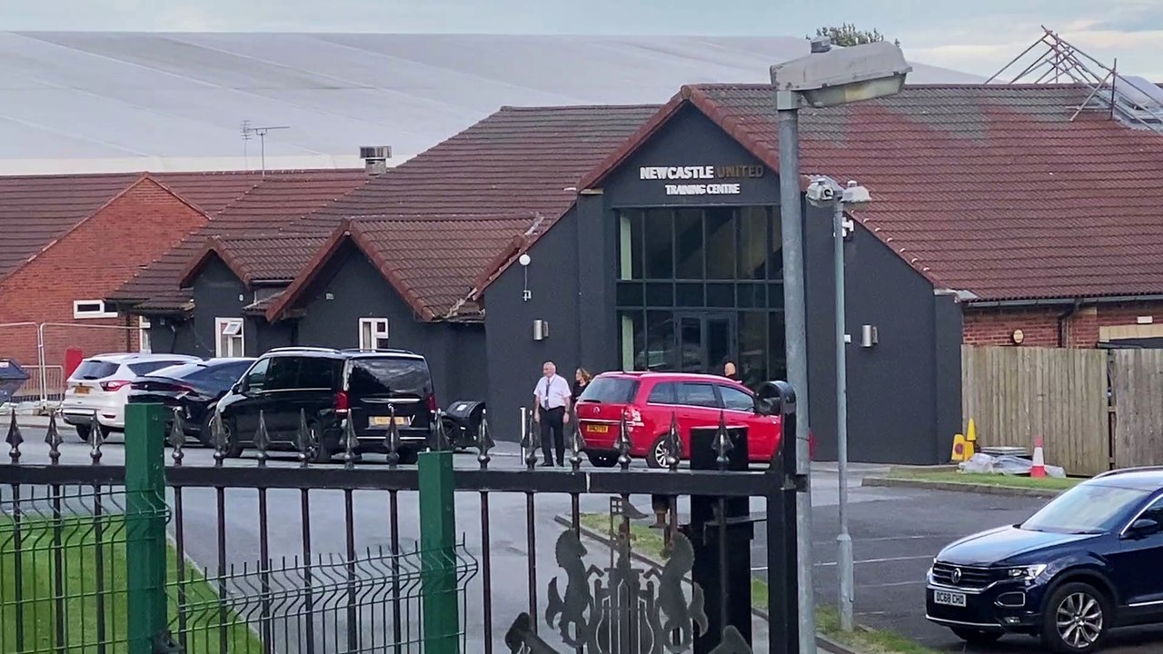 Sandro Tonali visits at Newcastle United traini...