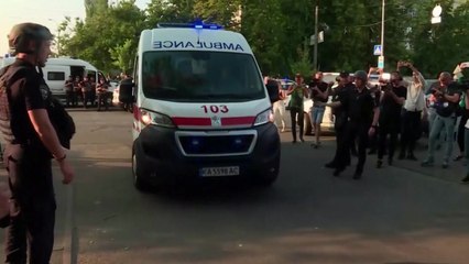 우크라 키이우 법원서 자폭사건...용의자 사망·2명 부상 / YTN