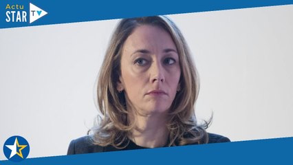 "Quelqu'un peut m'amener de la vodka ?" : Laurie Delhostal, au bout du rouleau, fait une demande trè