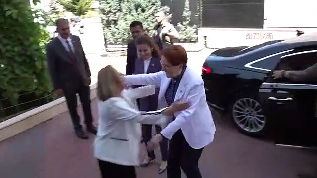 La présidente du parti IYI, Meral Akşener, a eu une réunion avec les membres du Conseil de la présidence