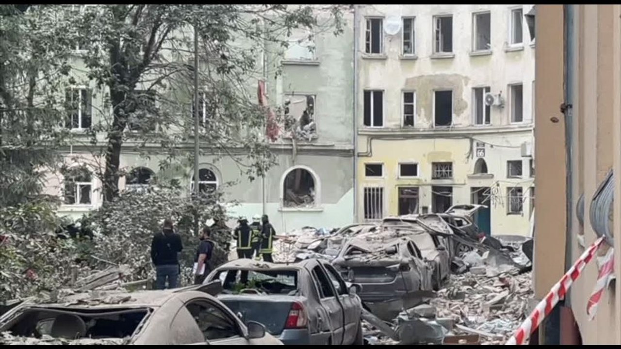 Ucraina, missili su Leopoli: almeno quattro morti e decine di feriti
