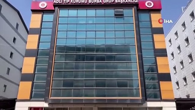 2 accidents, 2 morts en 13 jours... L'homme qui sortait de la mosquée a été percuté par une voiture, c'est ainsi que le vieil homme a été jeté