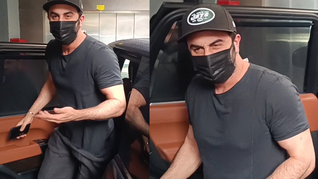 Ranbir Kapoor Spotted Outside Clinic in Heavy Rain, not Even Pose For Paps, Video Viral! FilmiBeat