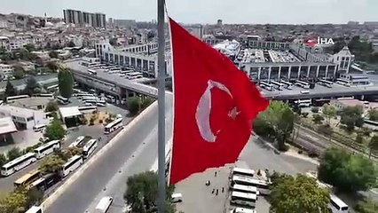 La grande gare routière d'Istanbul est en train de pourrir