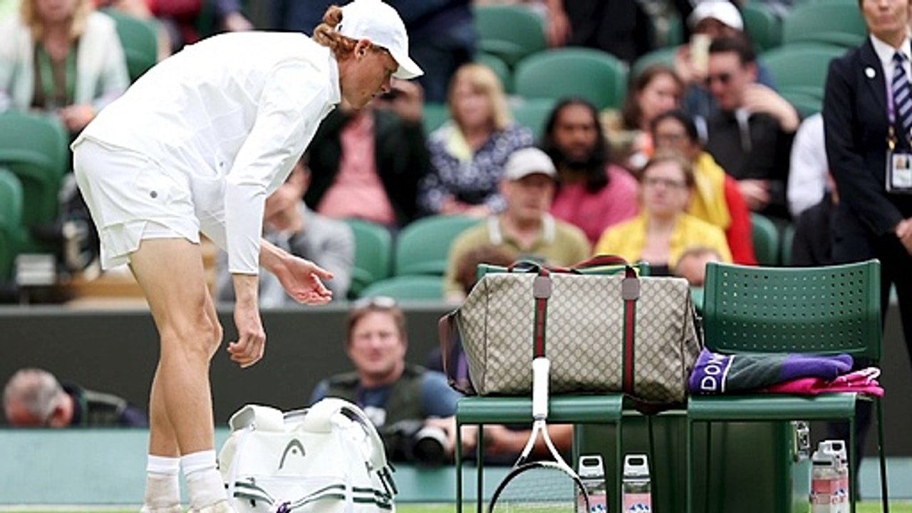 Wimbledon, Sinner e il borsone di Gucci: "Una cosa nuova ma non è che mi fa giocare meglio a tennis"