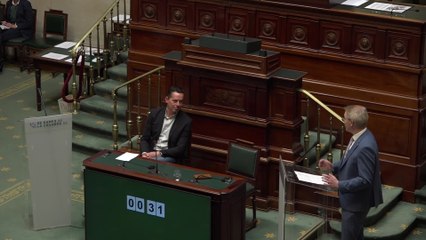 Gilkinet ne veut pas d'un permis de conduire à durée limitée pour les seniors