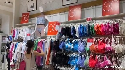 Al via i saldi estivi di gioved?, i negozianti confidano nel weekend