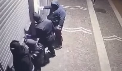 Casal di Principe (CE) - Furto nella notte in gioielleria: la "banda dell'Audi" colpisce ancora (06.07.23)