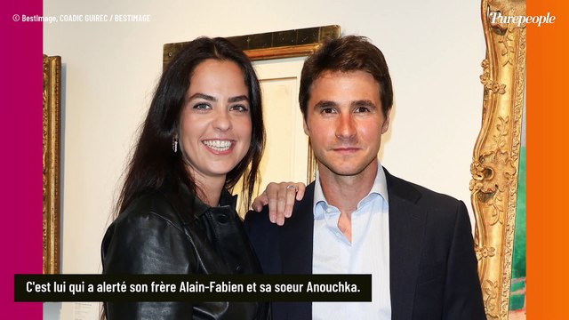 Foutez lui la paix : Alain Delon vivement défendu par un très célèbre ami photographe après la plainte contre Hiromi Rollin