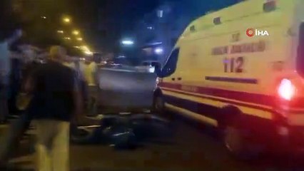 Une voiture et une moto sont entrées en collision : 1 blessé