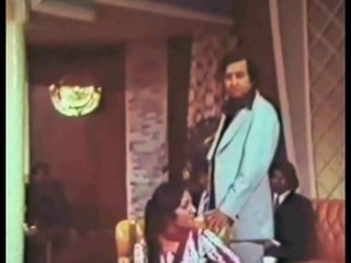 na koi gila hai mujh ko