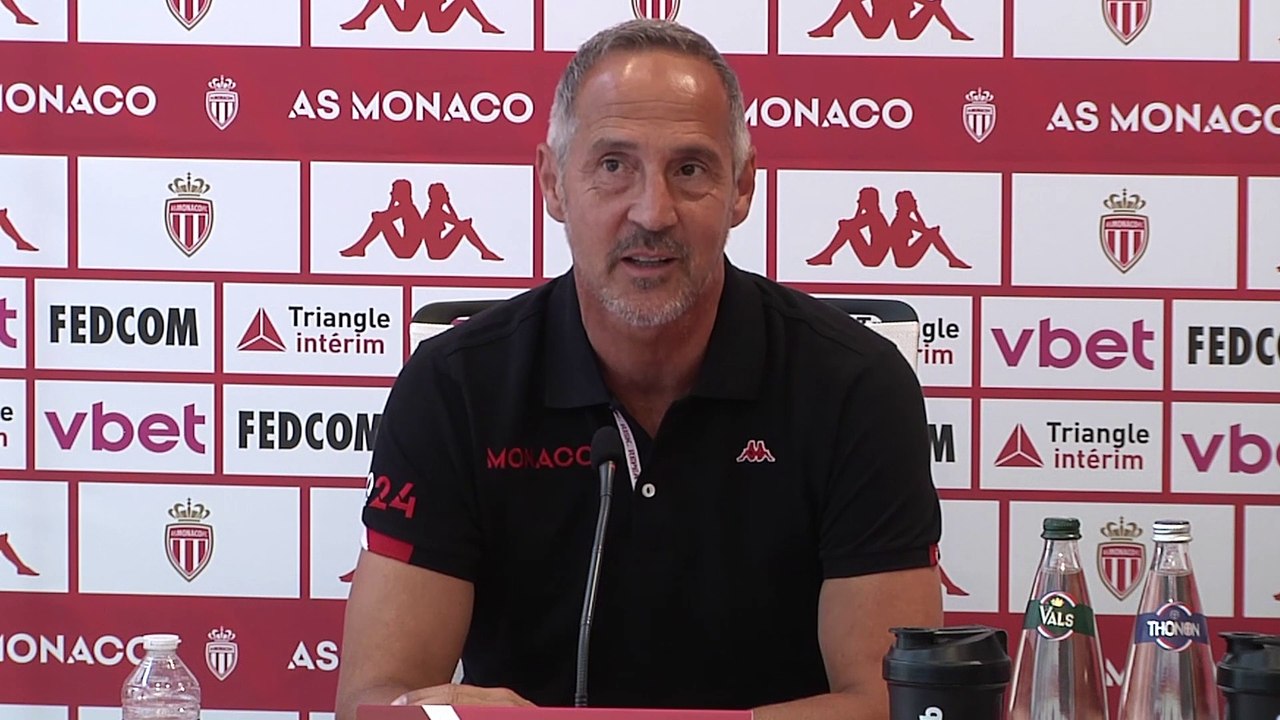 Hütter : "Un plaisir pour moi d'être ici dans ce merveilleux club"-