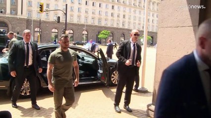 Σόφια: Αψιμαχία του Βούλγαρου Προέδρου με τον Βολοντιμίρ Ζελένσκι