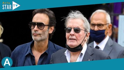 Plainte des enfants d'Alain Delon contre Hiromi Rollin : une enquête préliminaire ouverte