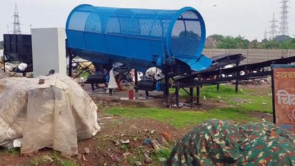 ट्रेंचिंग ग्राउंड पर लगाई गई नई कचरा छांटने की मशीन