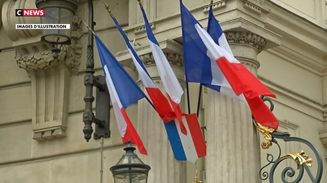 Mariage blanc : Robert Ménard refuse de marier un homme sous OQTF